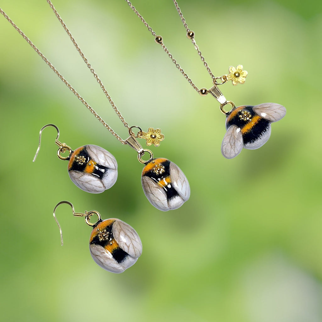 Bumblebee-kaulakoru