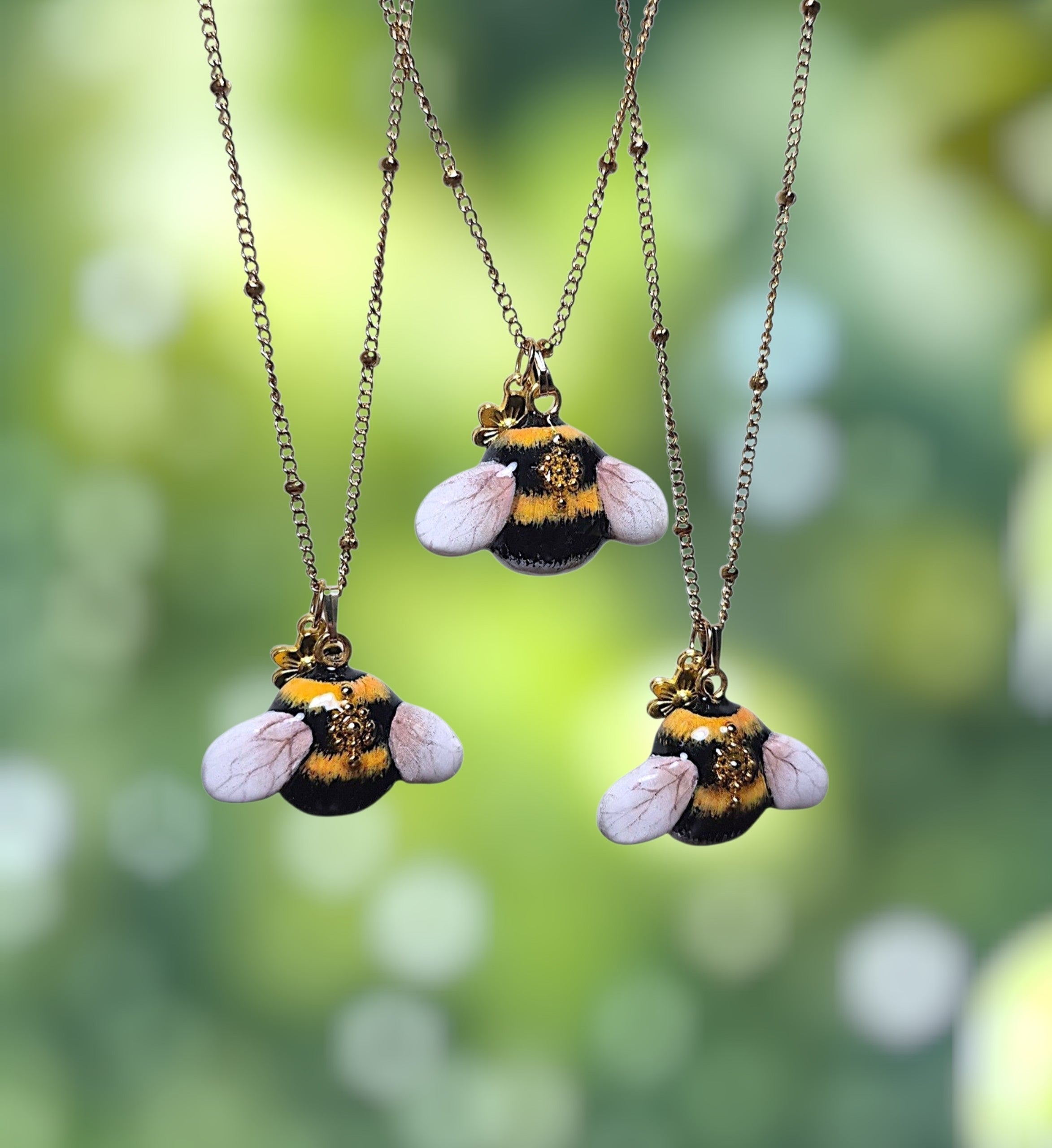 Bumblebee-kaulakoru
