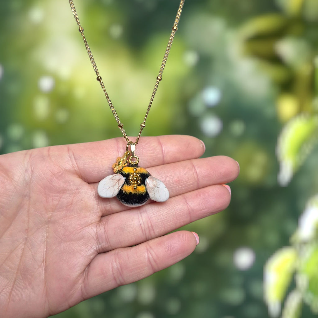 Bumblebee-kaulakoru